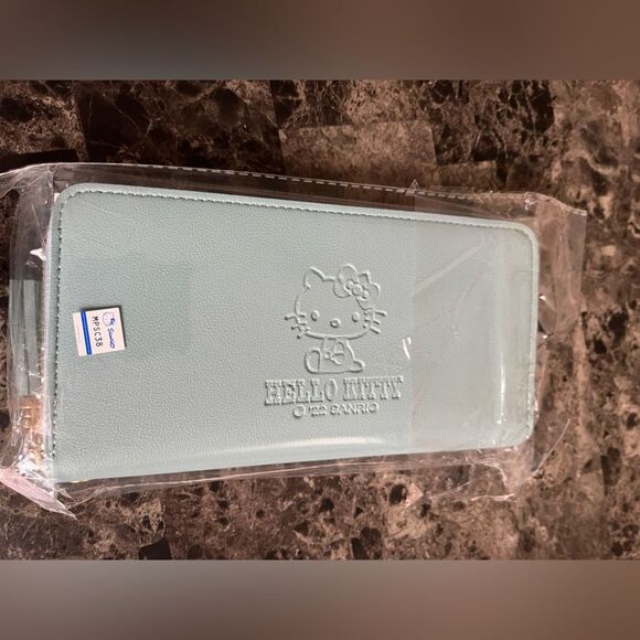 2 Sets Hello Kitty Graphic Logo Women's Wristlet Purse Wallet Blue & Blush Pink - Picture 7 of 8